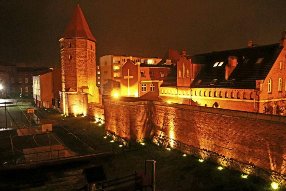 Karczma Rycerska Lebork Appartement Buitenkant foto